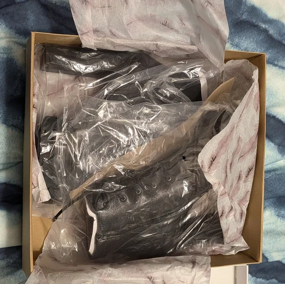 NEW Jessica Simpson Irella Black Leather Studded Combat Boots Sz 10 In Box - Picture 7 of 8